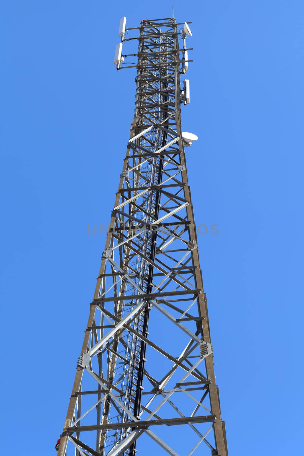 GSM Antenna by A.L.