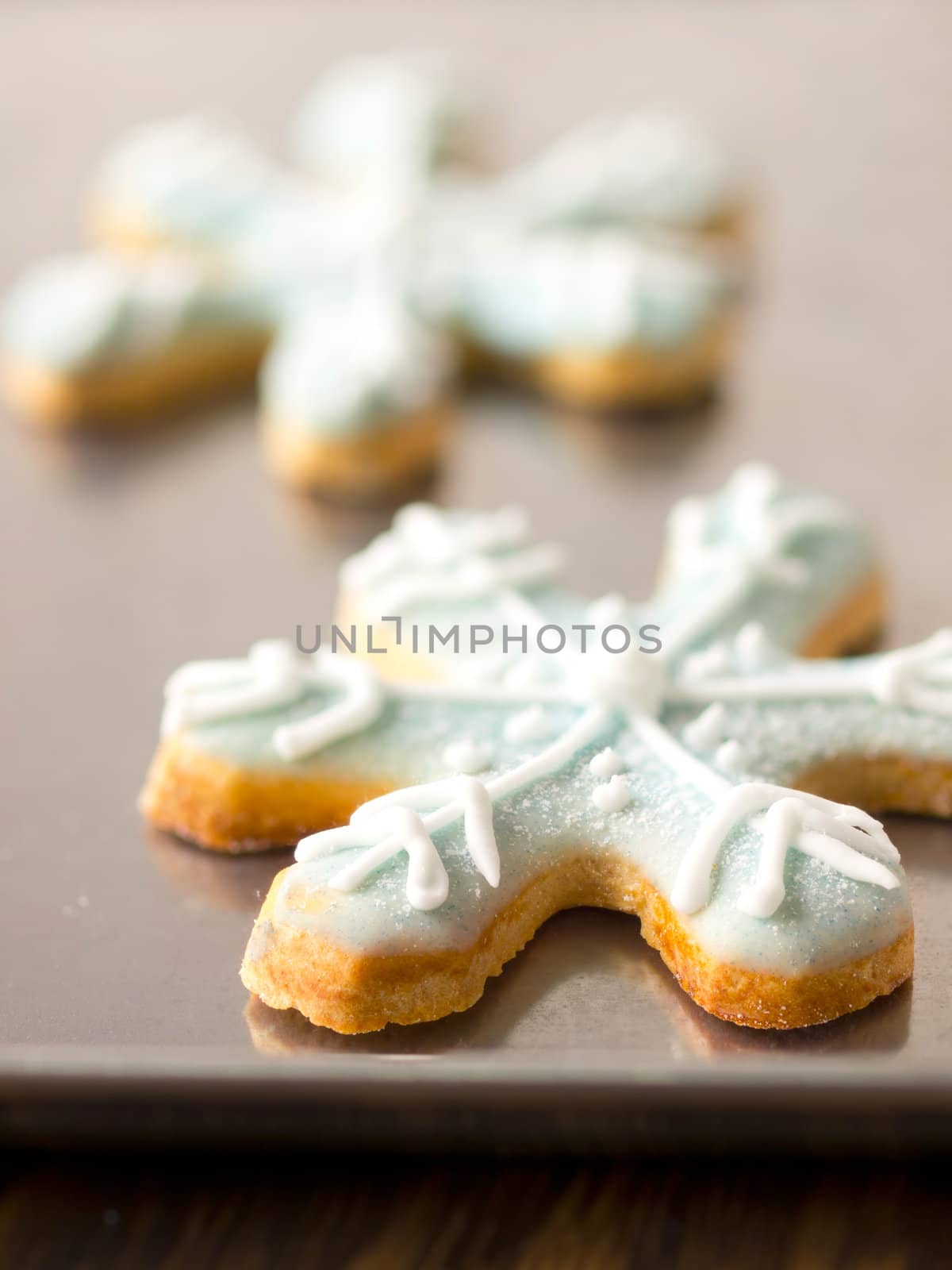 christmas snow flake cookies by zkruger
