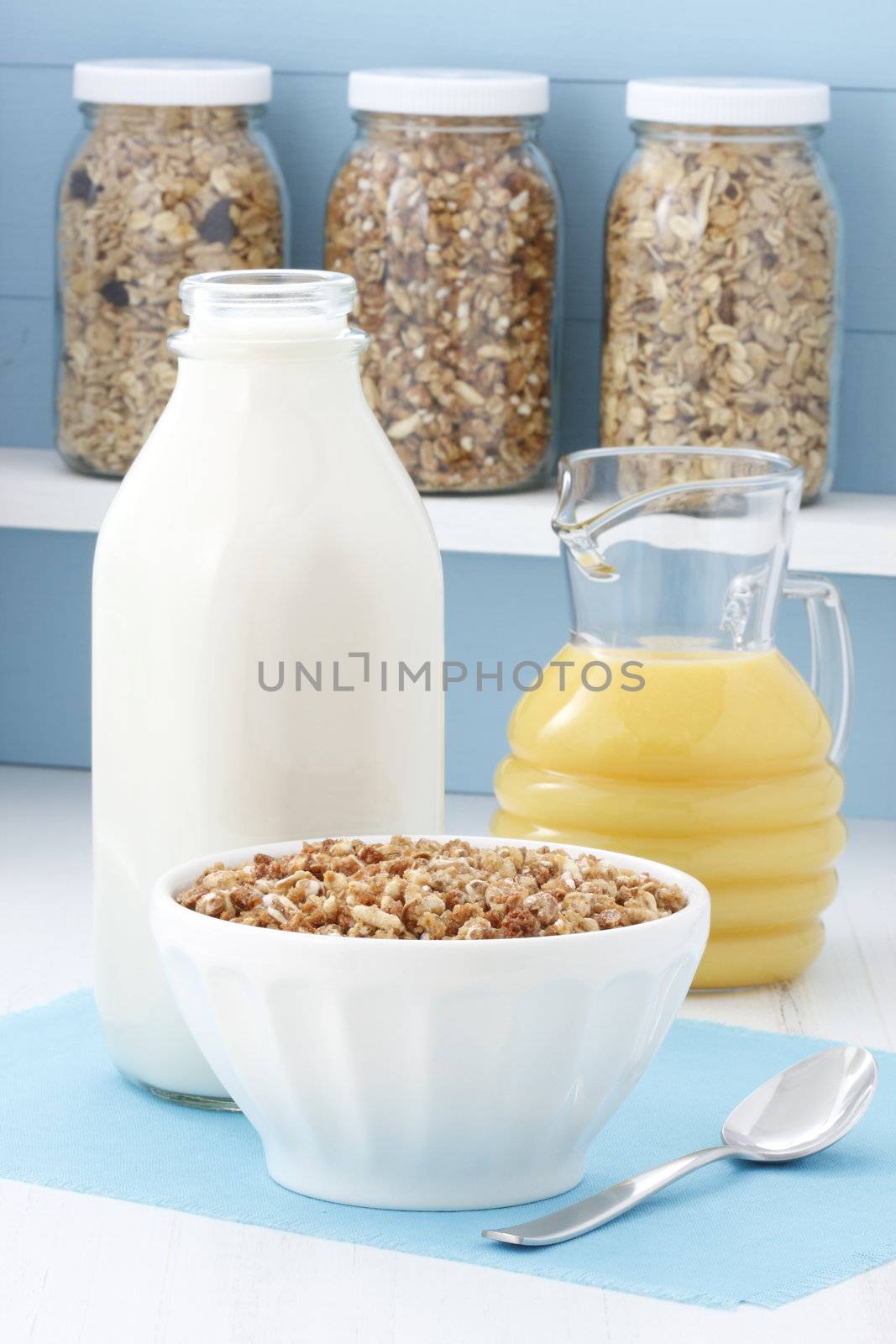 Delicious healthy cereal breakfast by tacar