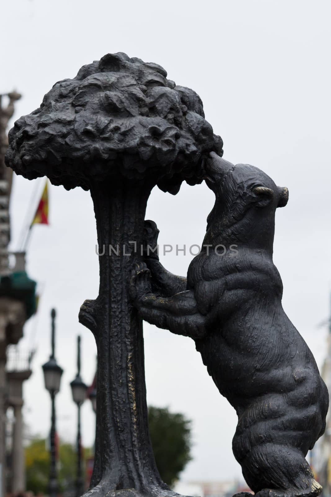 The famous symbol of Madrid on Puerta del Sol