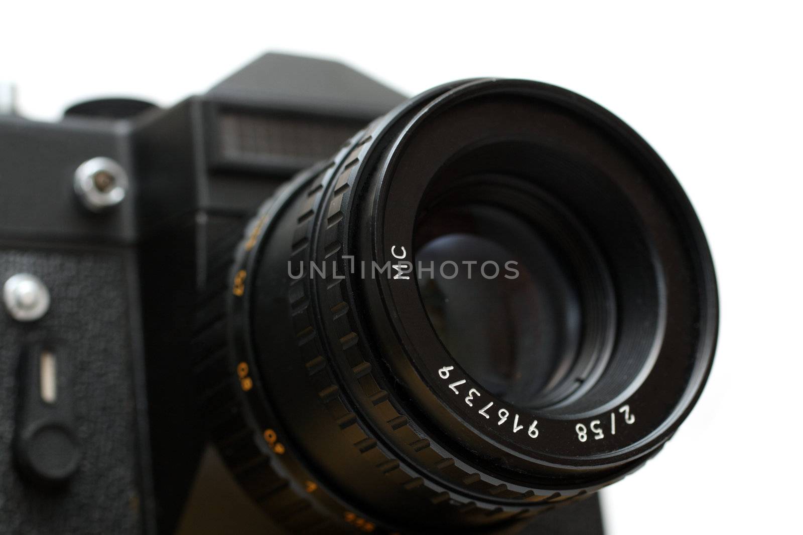 black slr camera with lens close-up by Mikko