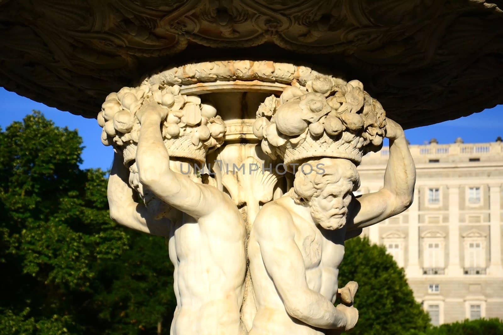 fountain statue in Madrid park
