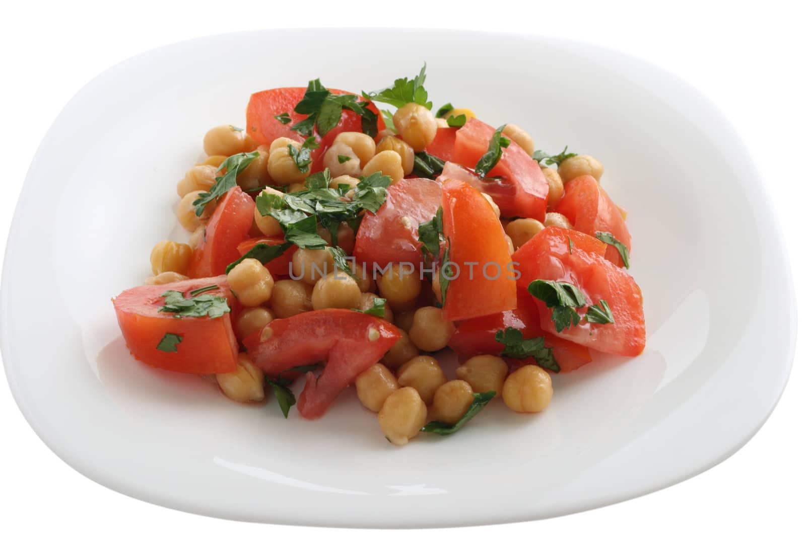salad chickpea with tomato