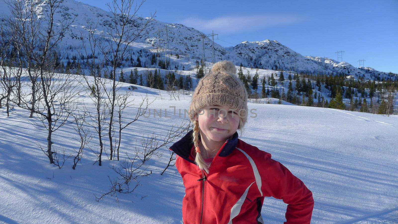 Girl skiing i Norwegian mountains. Please note: No negative use allowed
