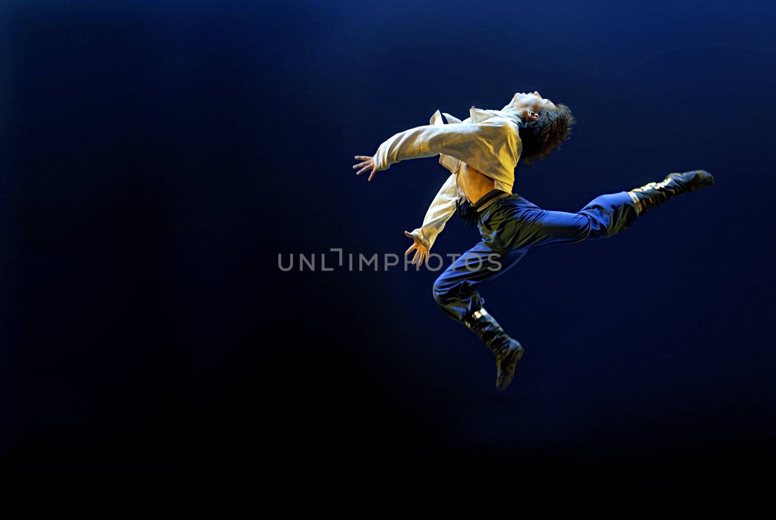 Jumping modern dancer by jackq