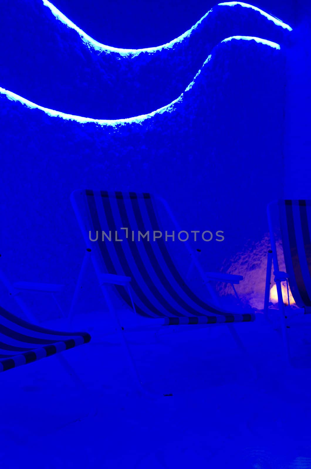 Relaxation speleoclimatic salt room on dark blue illumination