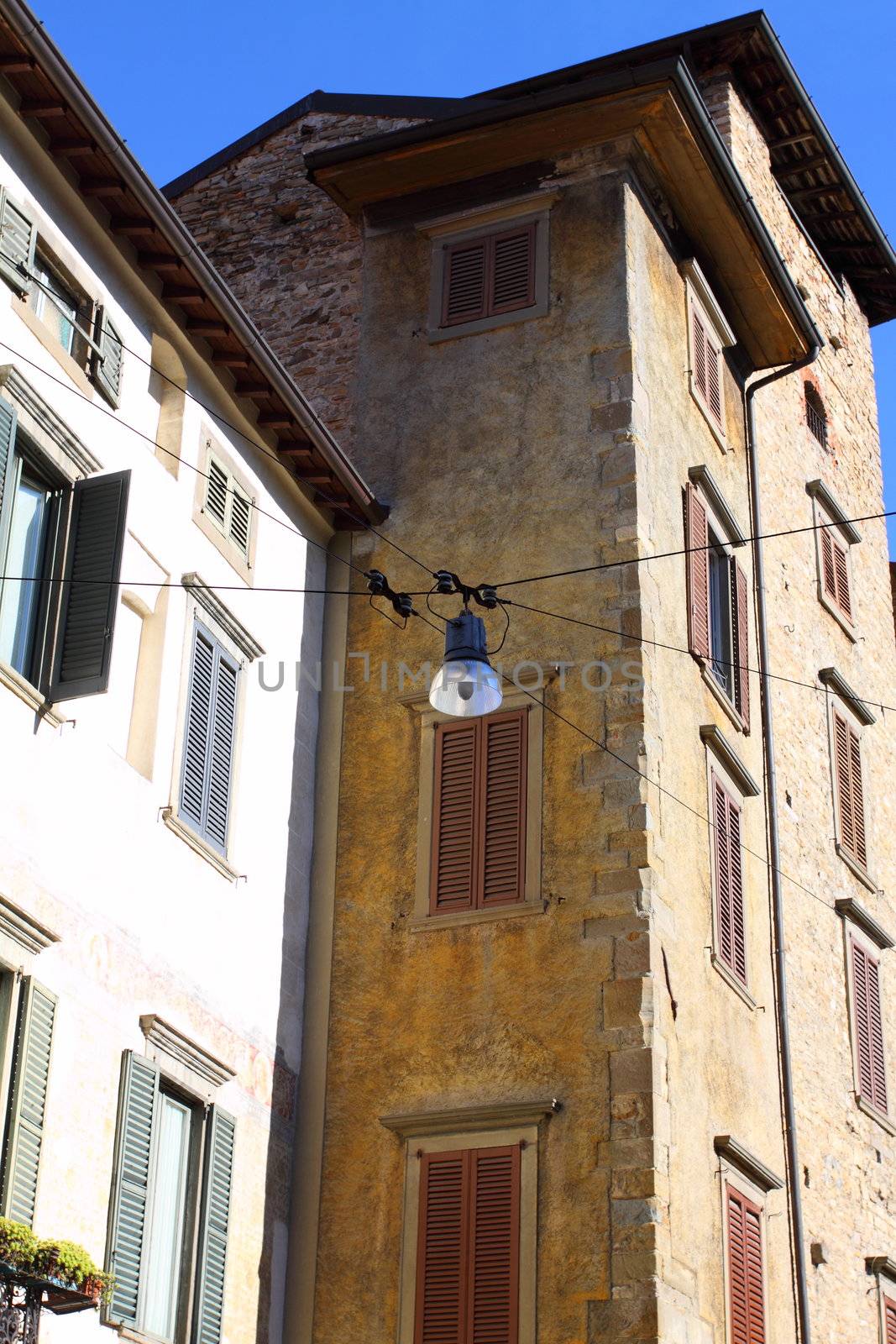 Bergamo building in Italy by mariusz_prusaczyk