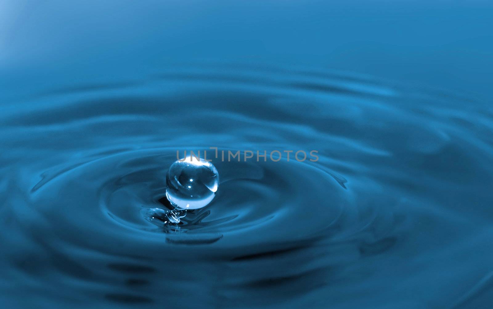 Water drop by kjpargeter