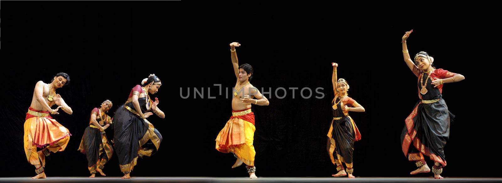 CHENGDU - OCT 24: Indian folk dance "Shankara Sri Giri" performed by Kalakshetra dance institute of India at JINCHENG theater during the festival of India in china.OCT 24,2010 in Chengdu, China.