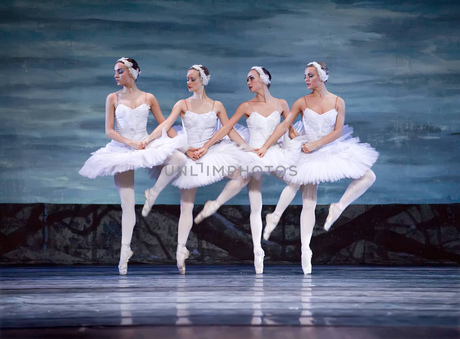 Pretty ballerinas by jackq