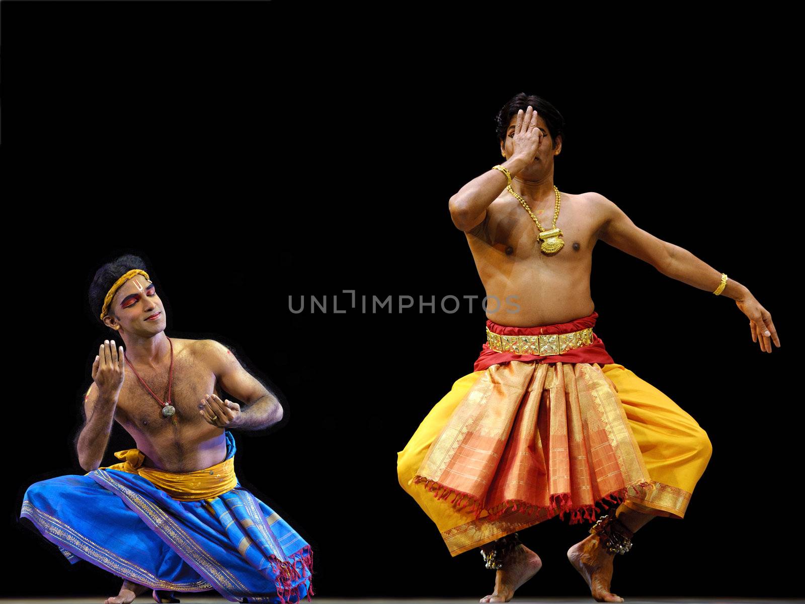Indian BharataNatyam dancers by jackq