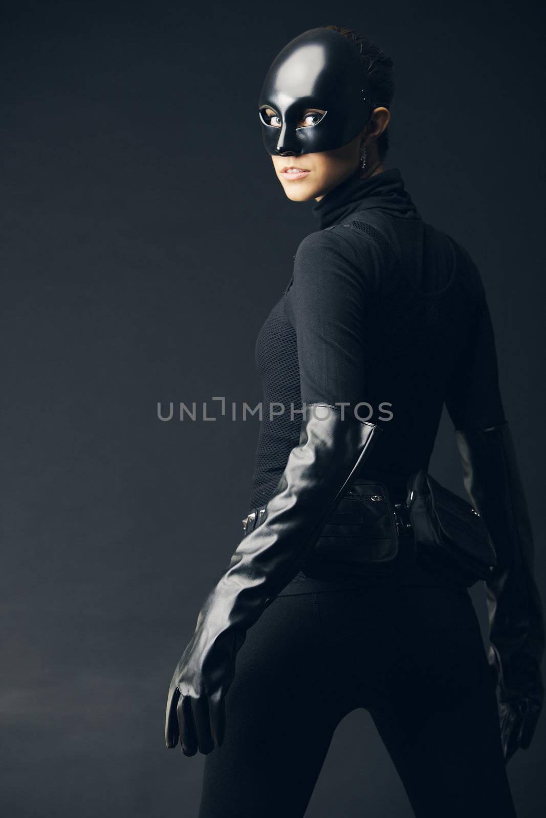 Female thief in black mask