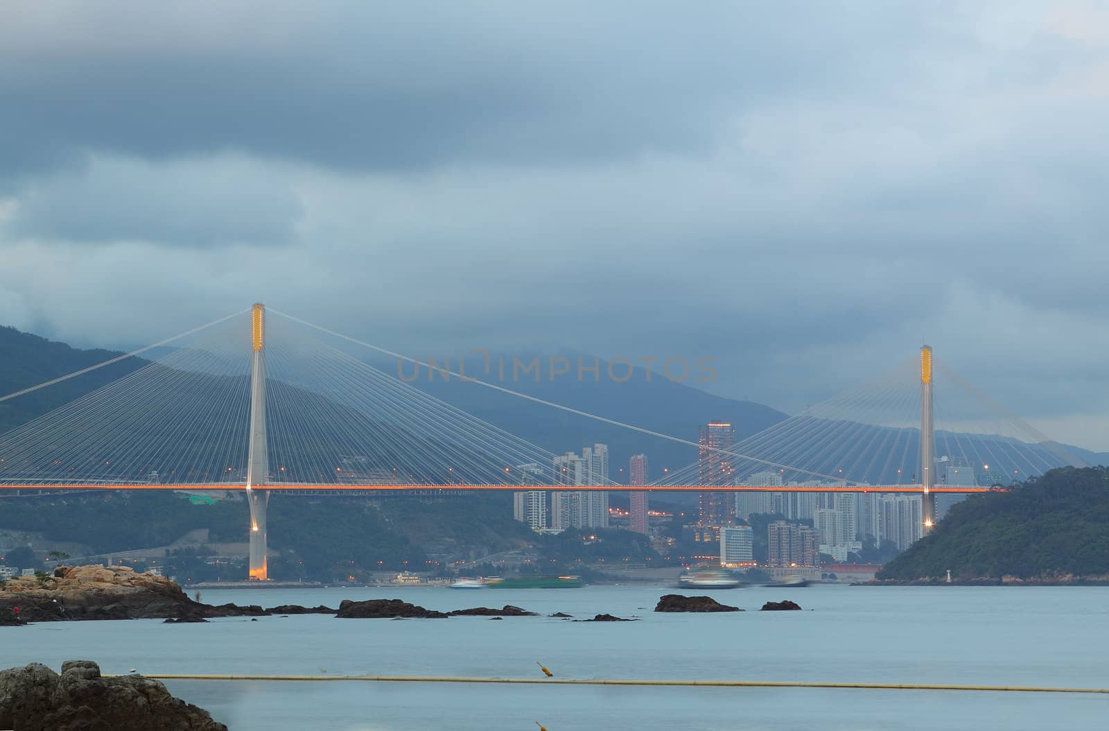 Tsing Ma Bridge at day 
