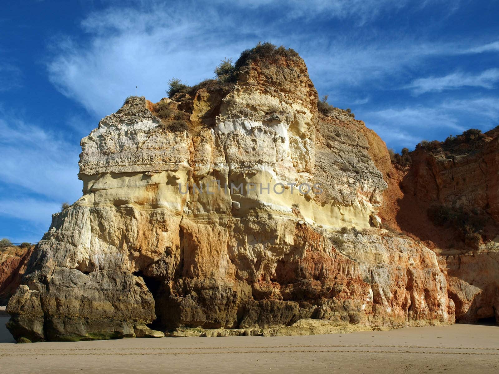 Colourful rocks and wonderful sands on the Algarve coast in Portugal 