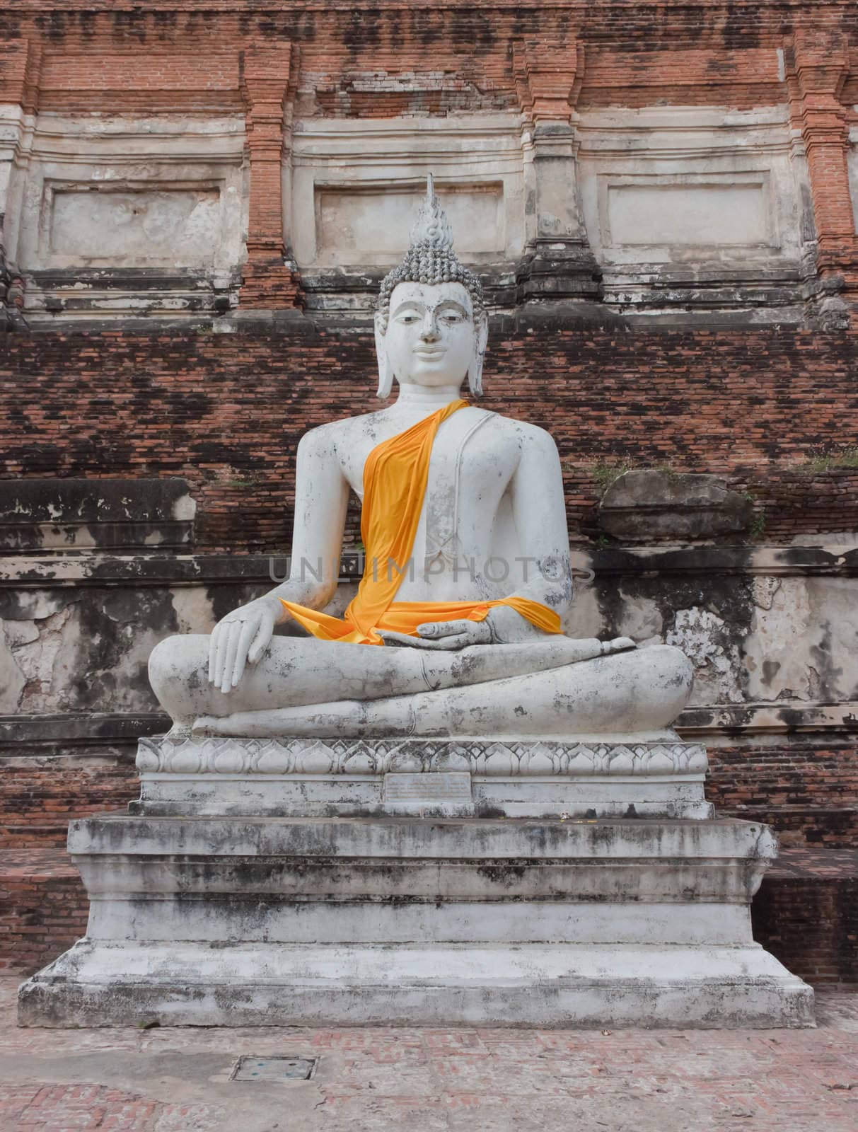 Buddha at Watyaichaimongkol Ayutthaya Province,Thailand by nikky1972