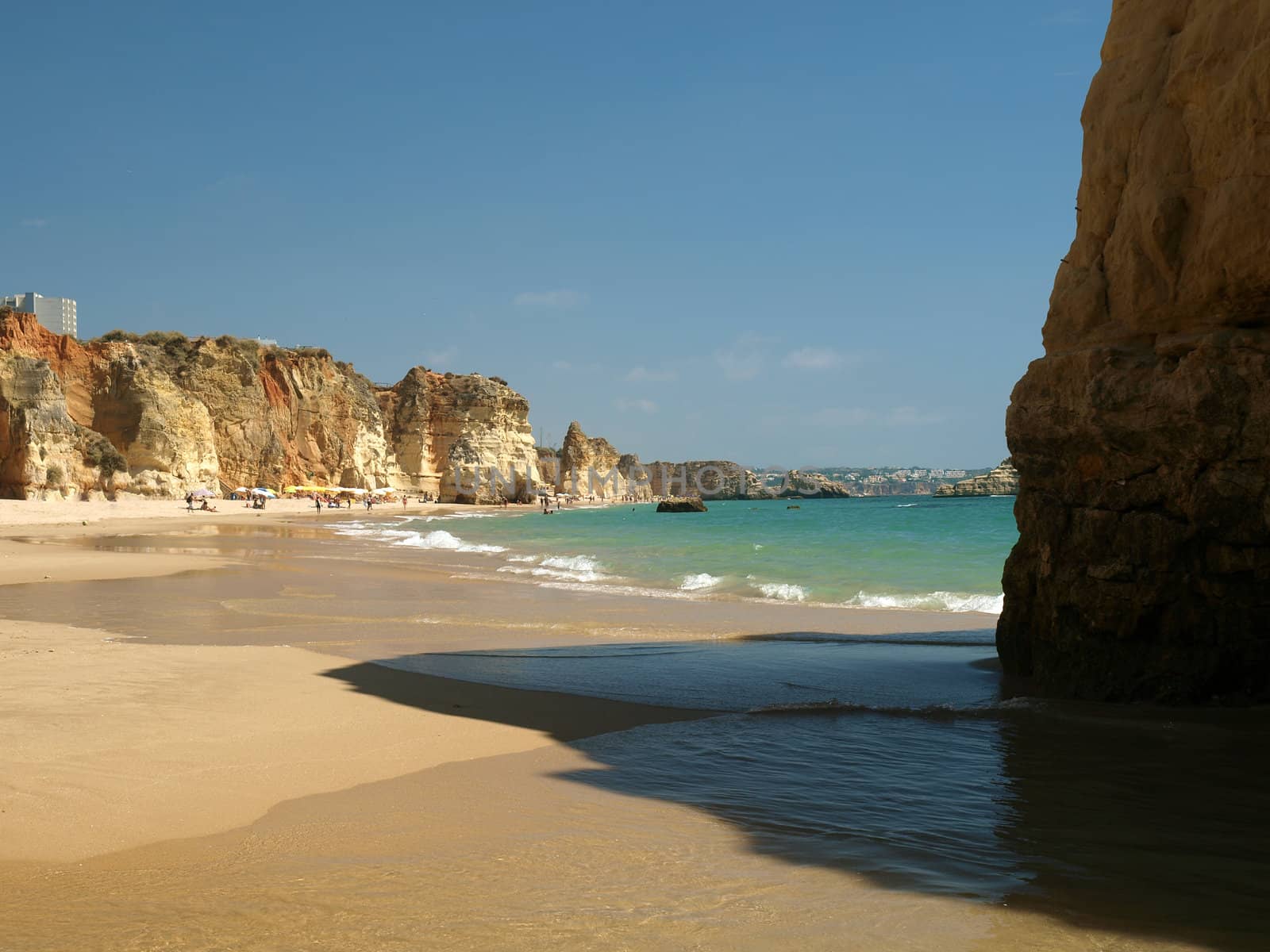 Colourful rocks on the Algarve coast 
