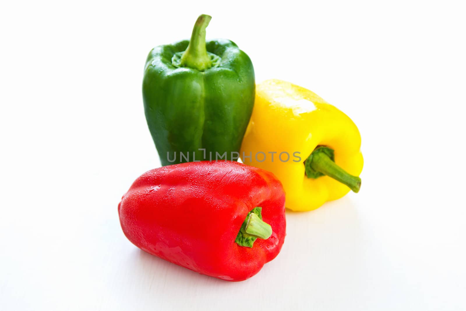 Bell pepper or Sweet pepper by vanillaechoes