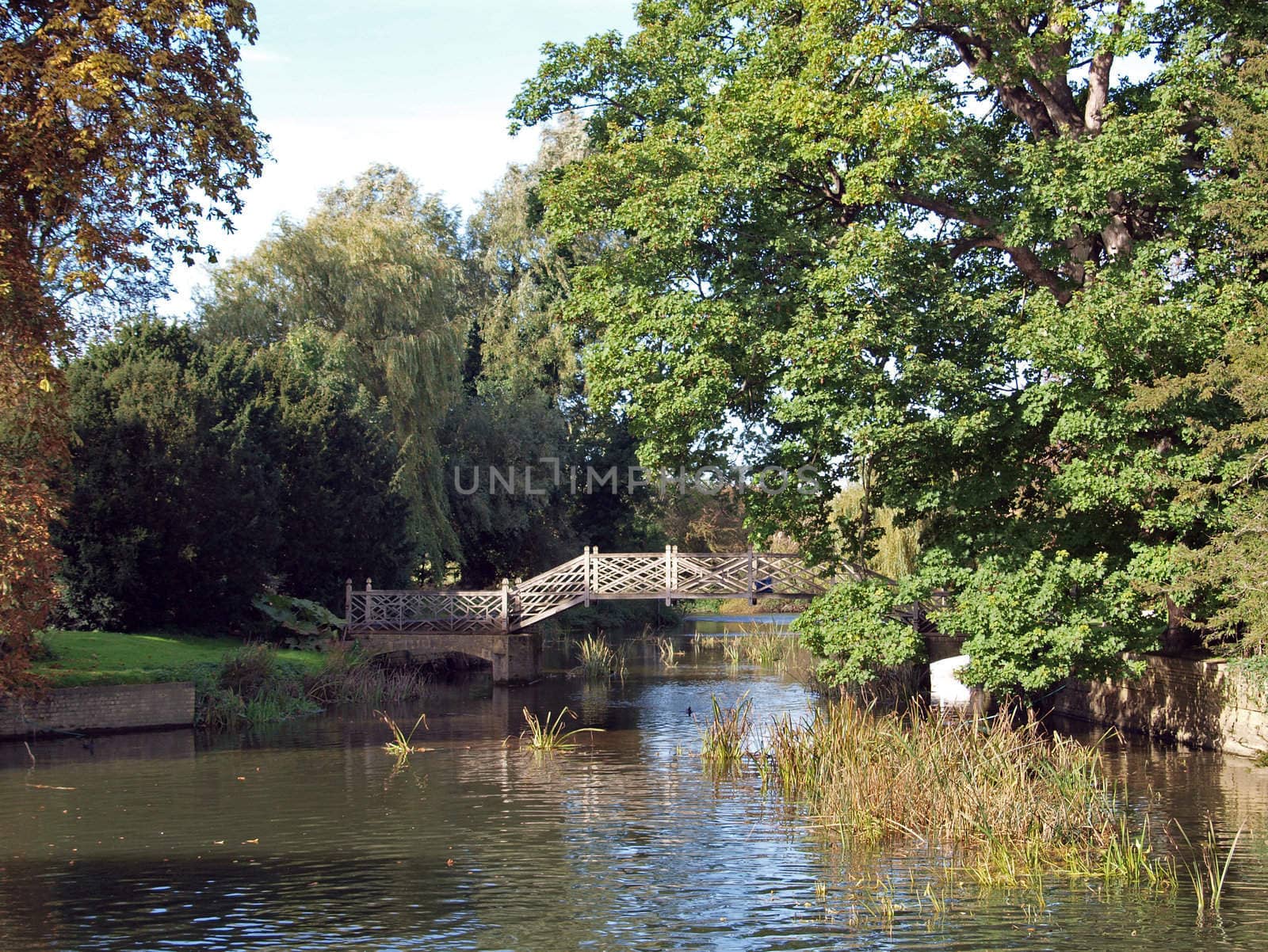 Godmanchester has two Chinese bridges, this is the smaller of the two. The original was built around 1800, to link the garden of Island Hall with its ornamental island. In 1972 the original bridge was destroyed when it was in an advanced state of decay. This replica  was built in 1986. The town's larger and more famous Chinese Bridge which was built in 1827.