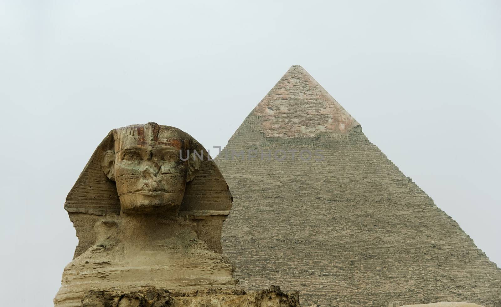 ancient ruins：Great Sphinx and Pyramid in Giza,Egypt by jackq