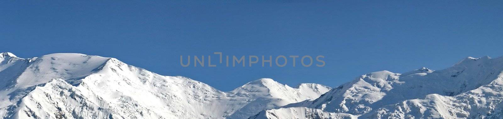 Snowcovered high mountain by ozaiachin