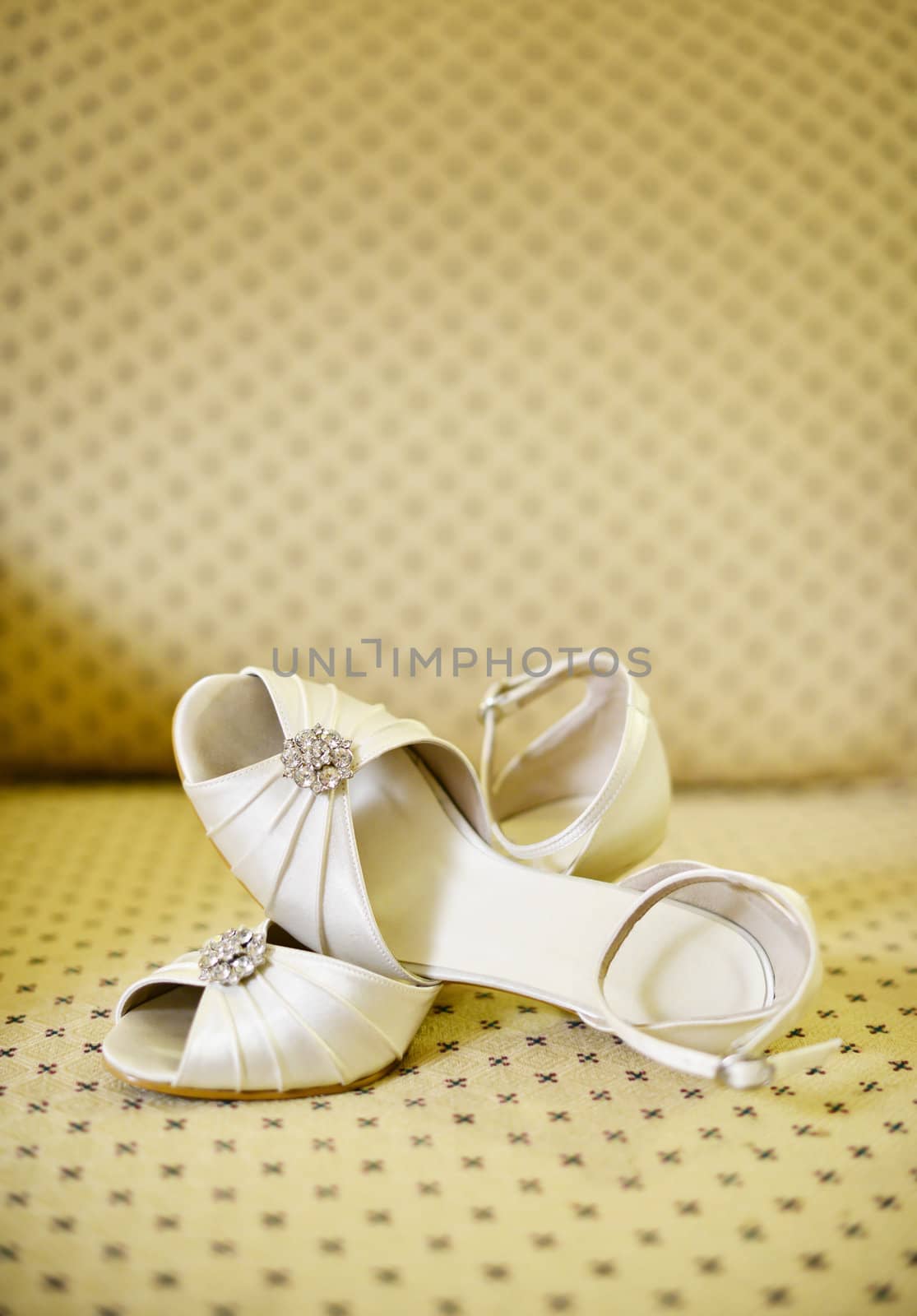 Bridal shoes by szefei