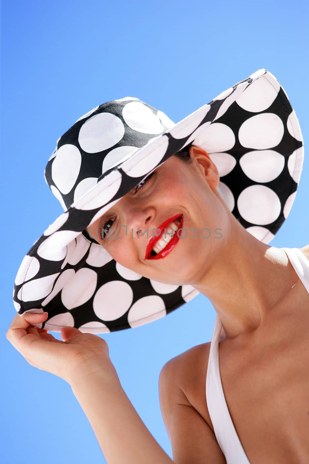 Sophisticated woman with hat