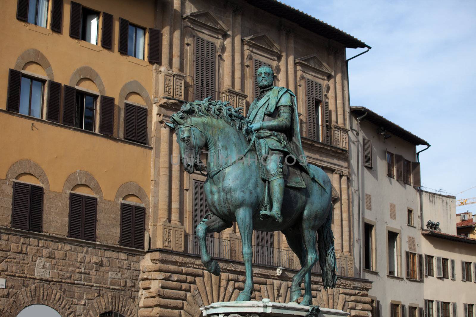 Florence - The equestrian statue of Cosimo I de Medici. Piazza della Signoria The equestrian statue of Cosimo I de Medici by Gianbologna