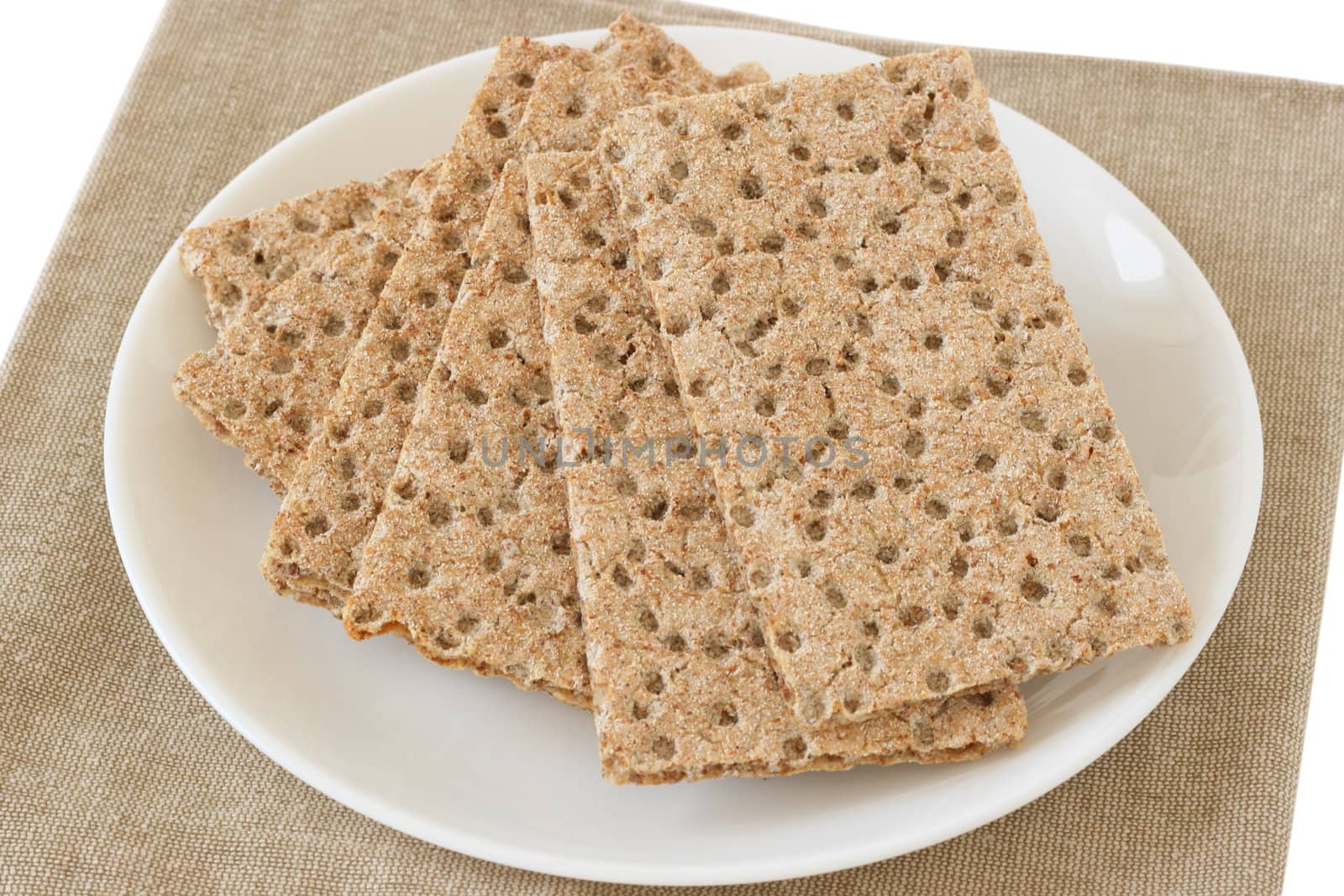 crackers on the plate