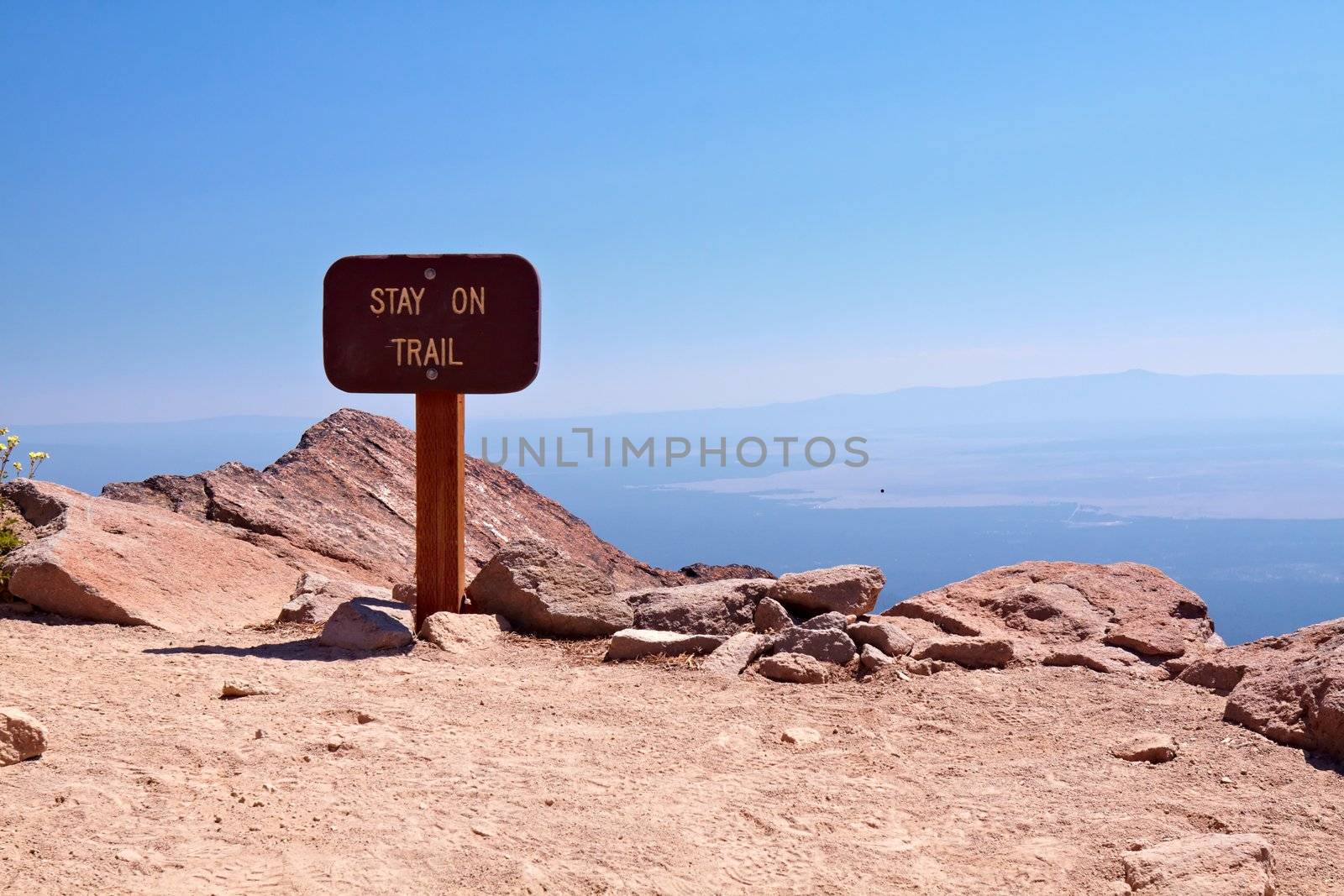 Stay on Trail sign, Crater Lake National Park, Oregon, United States