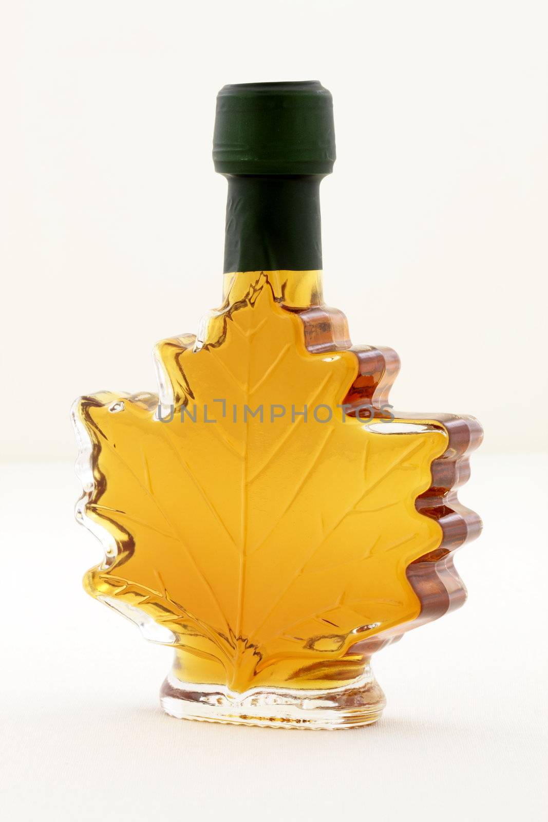 delcious maple syrup by tacar
