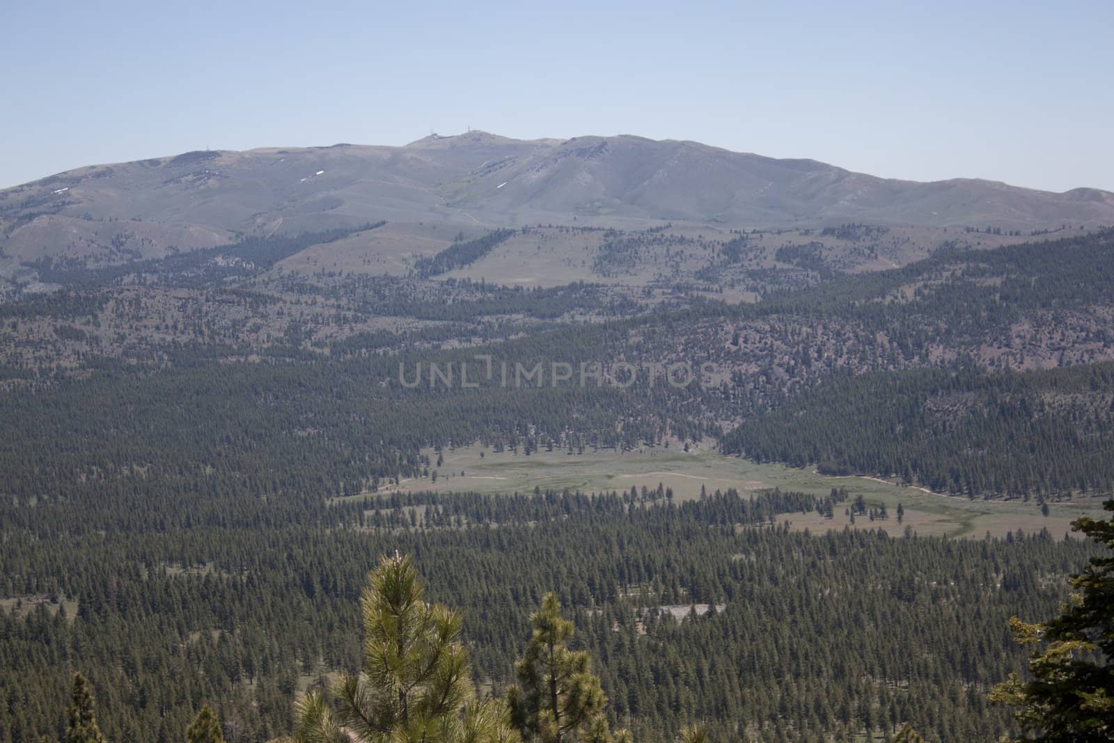 High angle of the Sierra Nevadas by jeremywhat