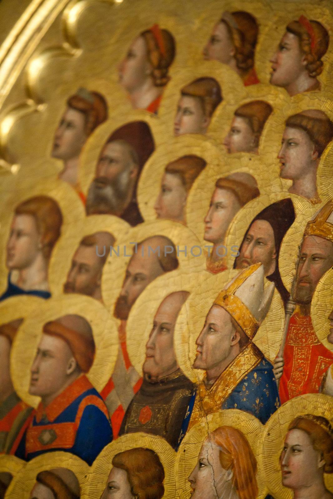 Florence -  Santa Croce: the Baroncelli Chapel. Baroncelli Polyptych: Coronation of the Virgin