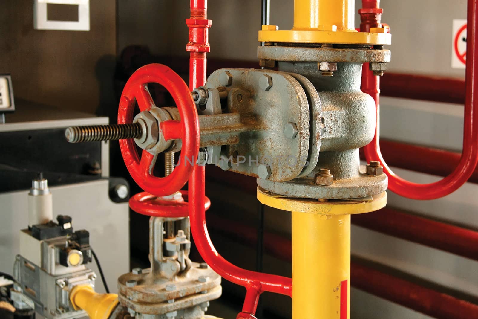 Gas valve. by ekipaj