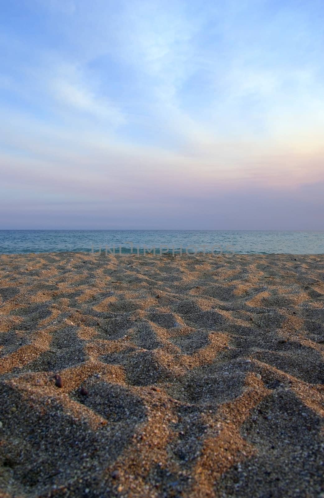 Sunset on the beach. by borodaev