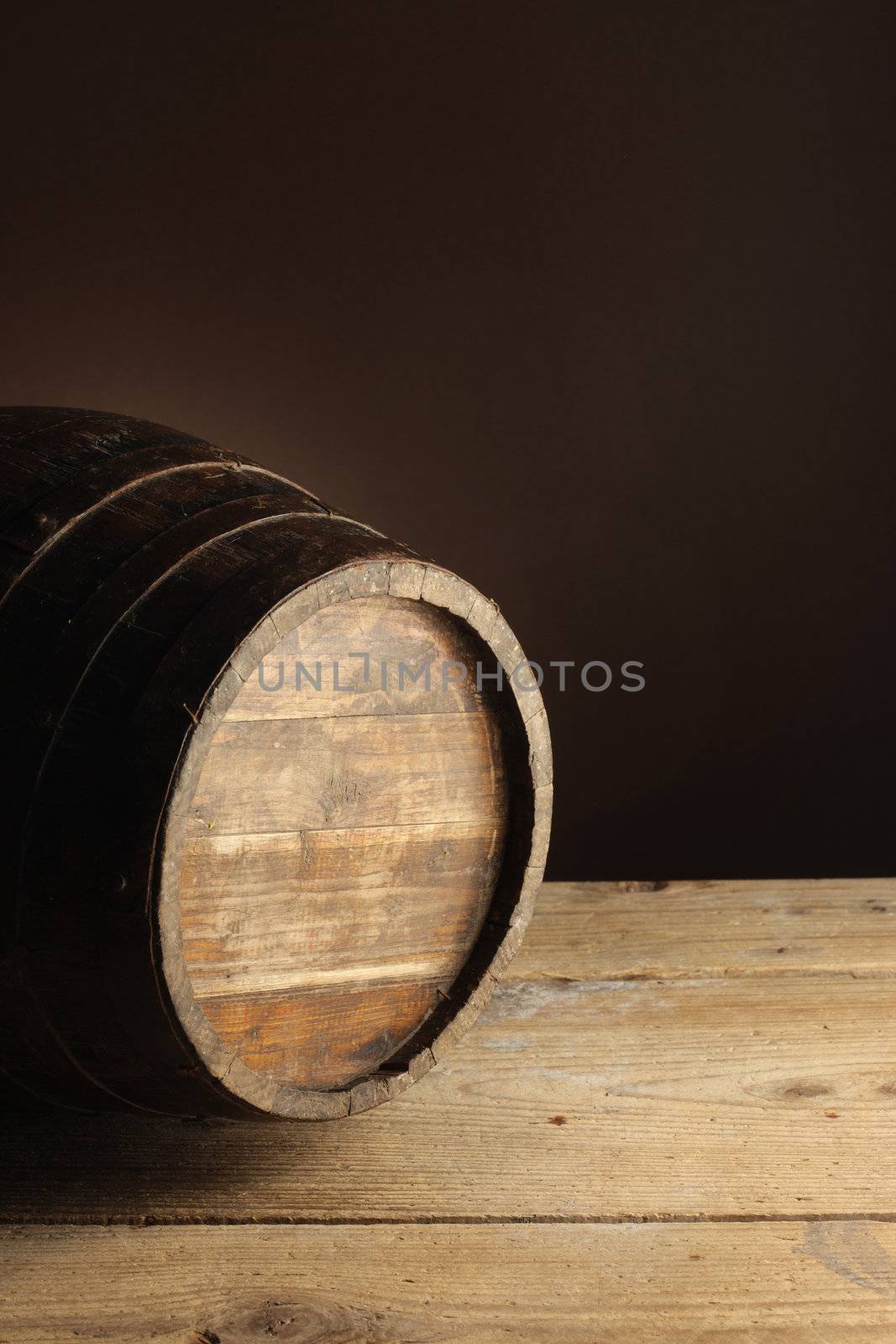 wine barrel by stokkete