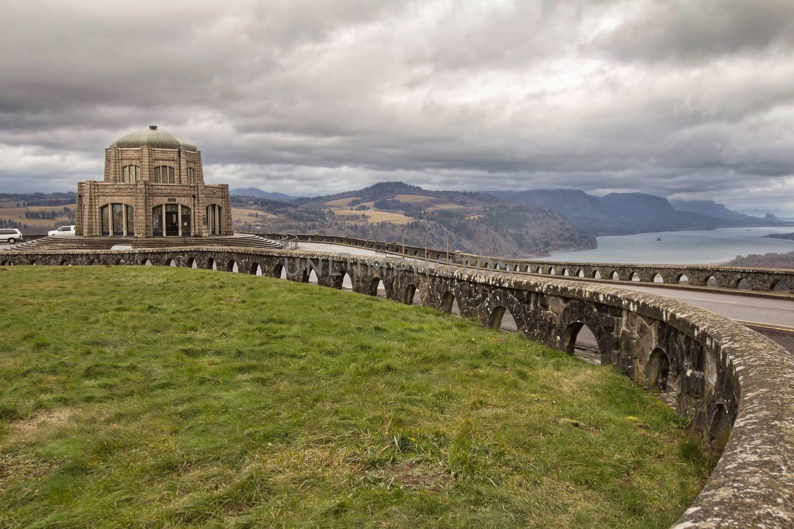 Historic Vista House on Crown Point on Columbia River Gorge in Oregon