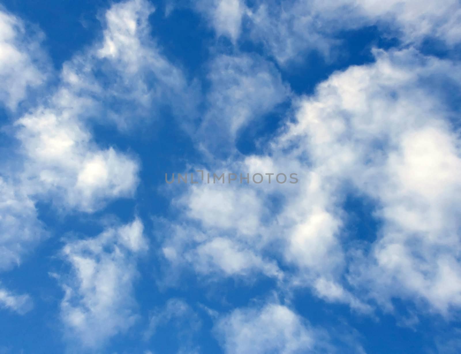 Blue sky by Nobilior