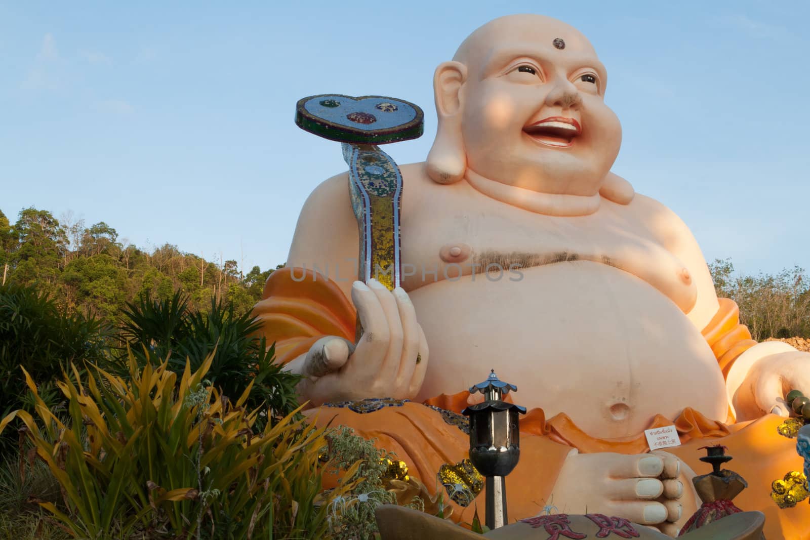 Chinese buddha  by thanomphong