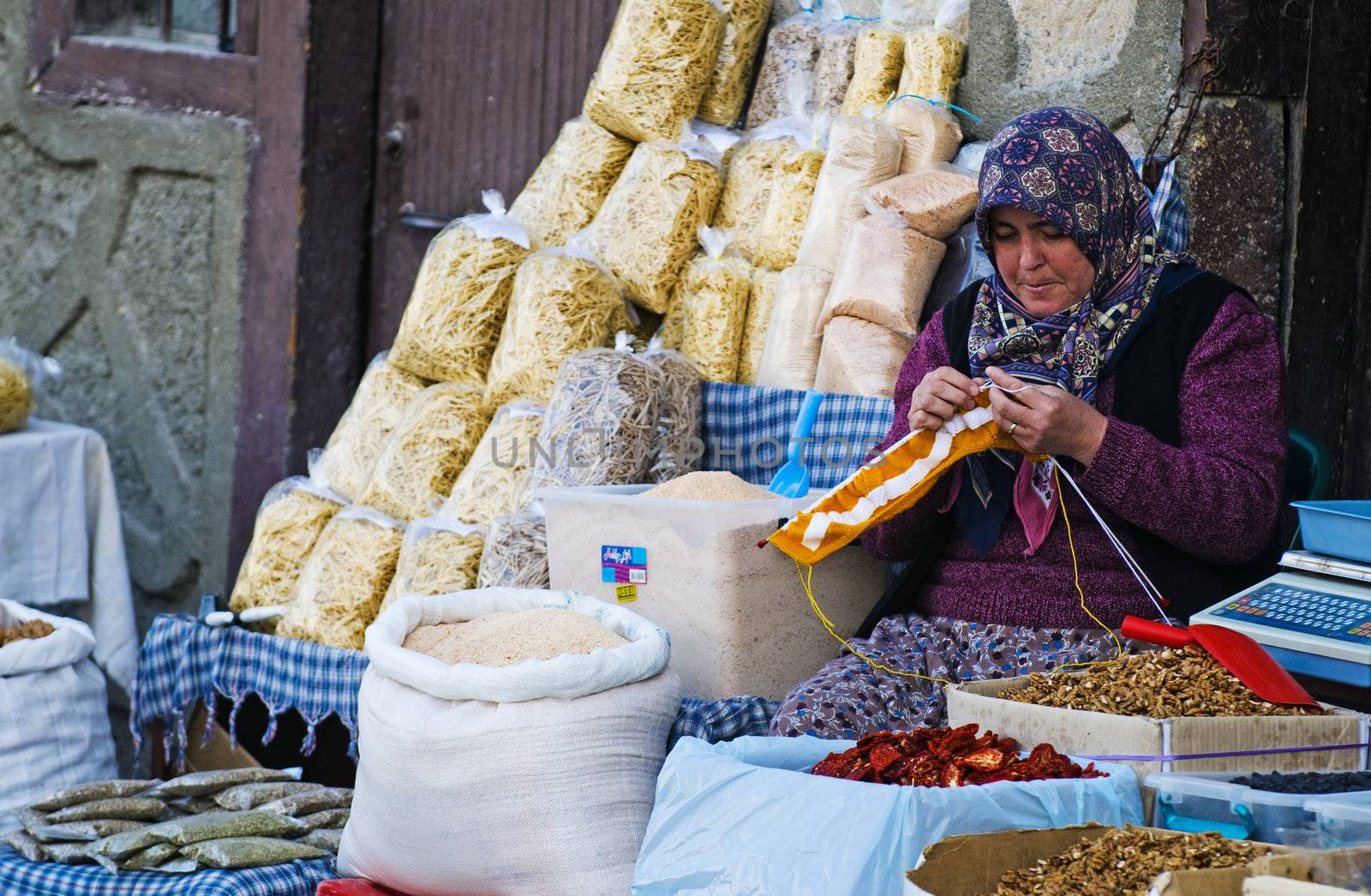 Turkish woman by kobby_dagan
