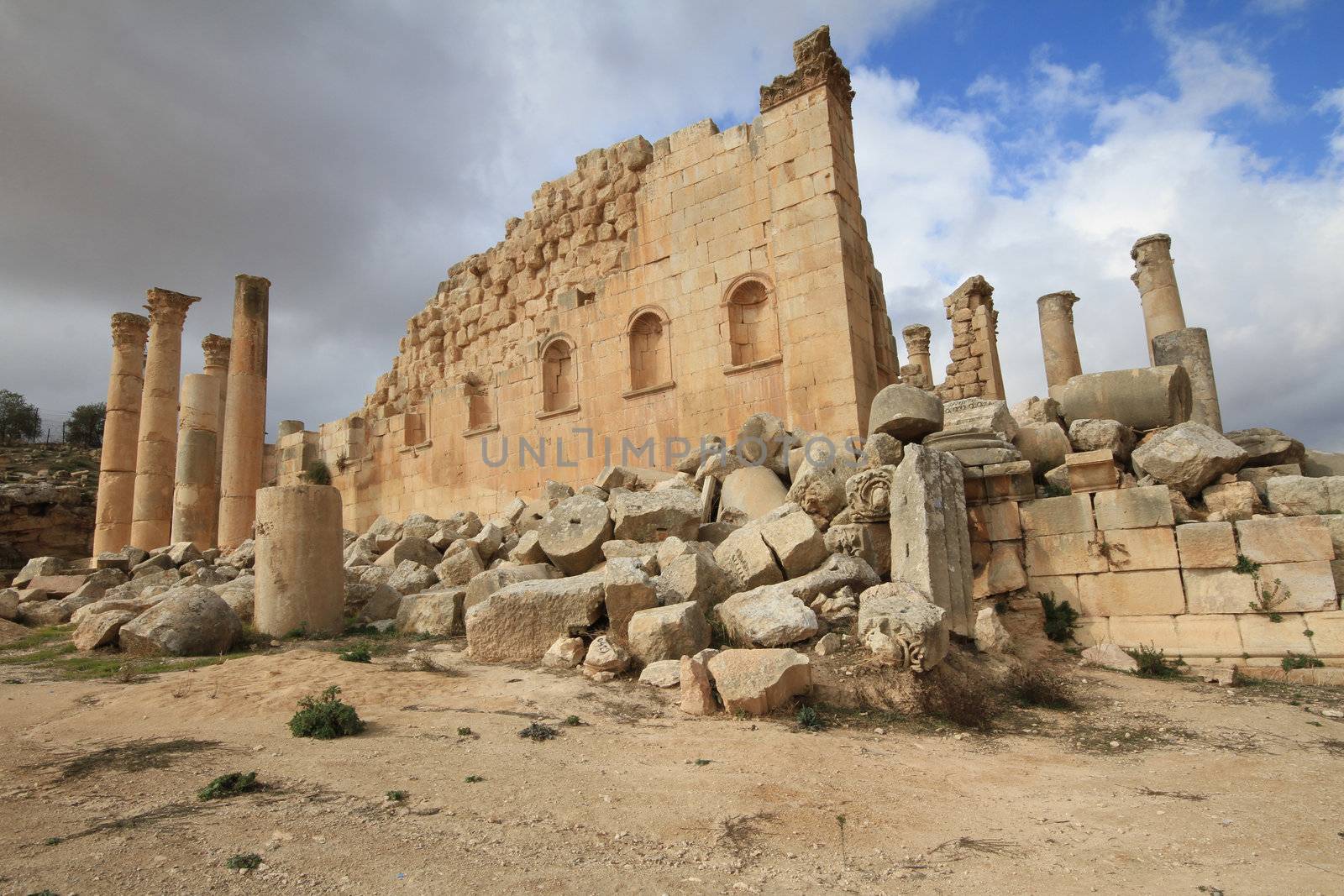 Temple of Zeus,Jarash Jordan by thanomphong