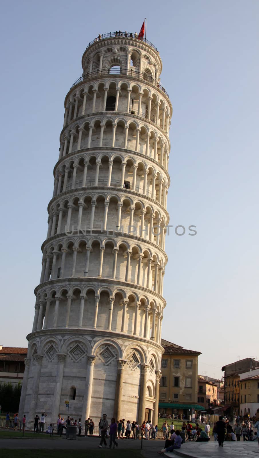 The leaning tower of Pisa in the Piazza del Duomo, in Pisa, Tuscany, Italy.
