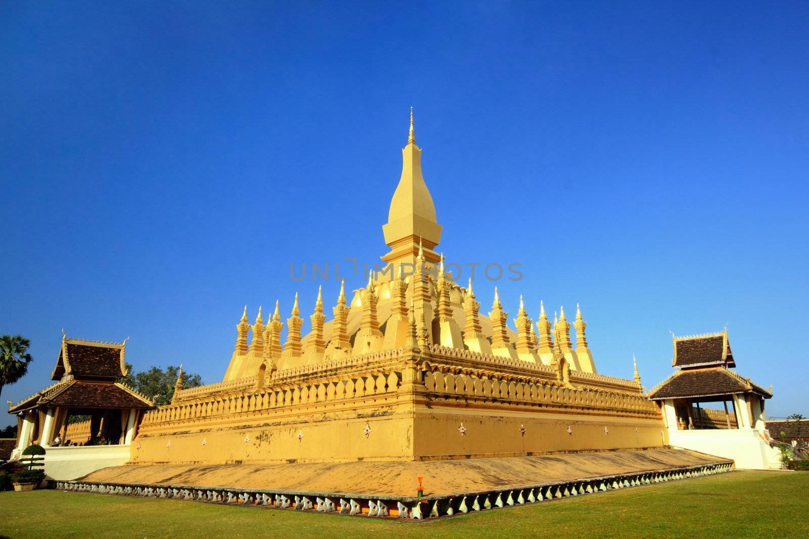 Golden temple architecture in vientienne laos. by ngungfoto