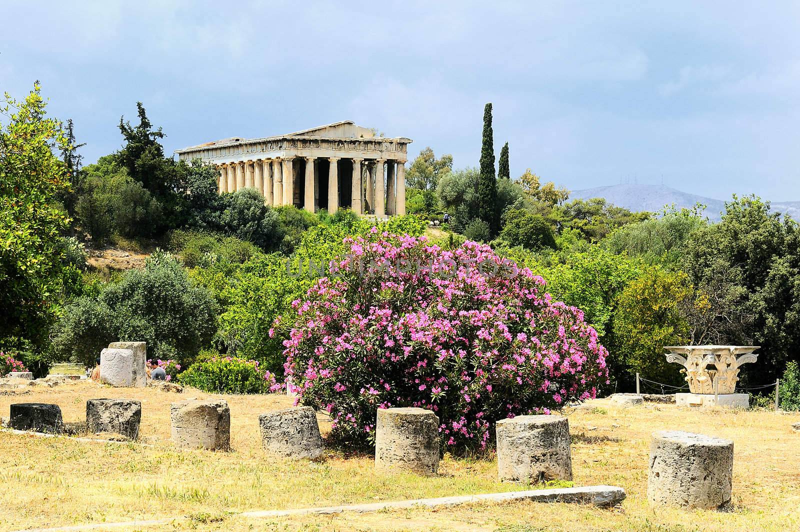 Old agora in Athens by ventdusud