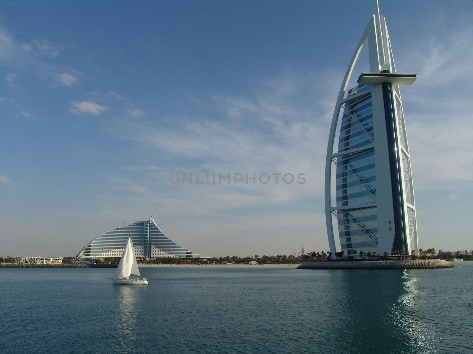 Kind from a sea to the hotels Wave and Sail in Dubai                               