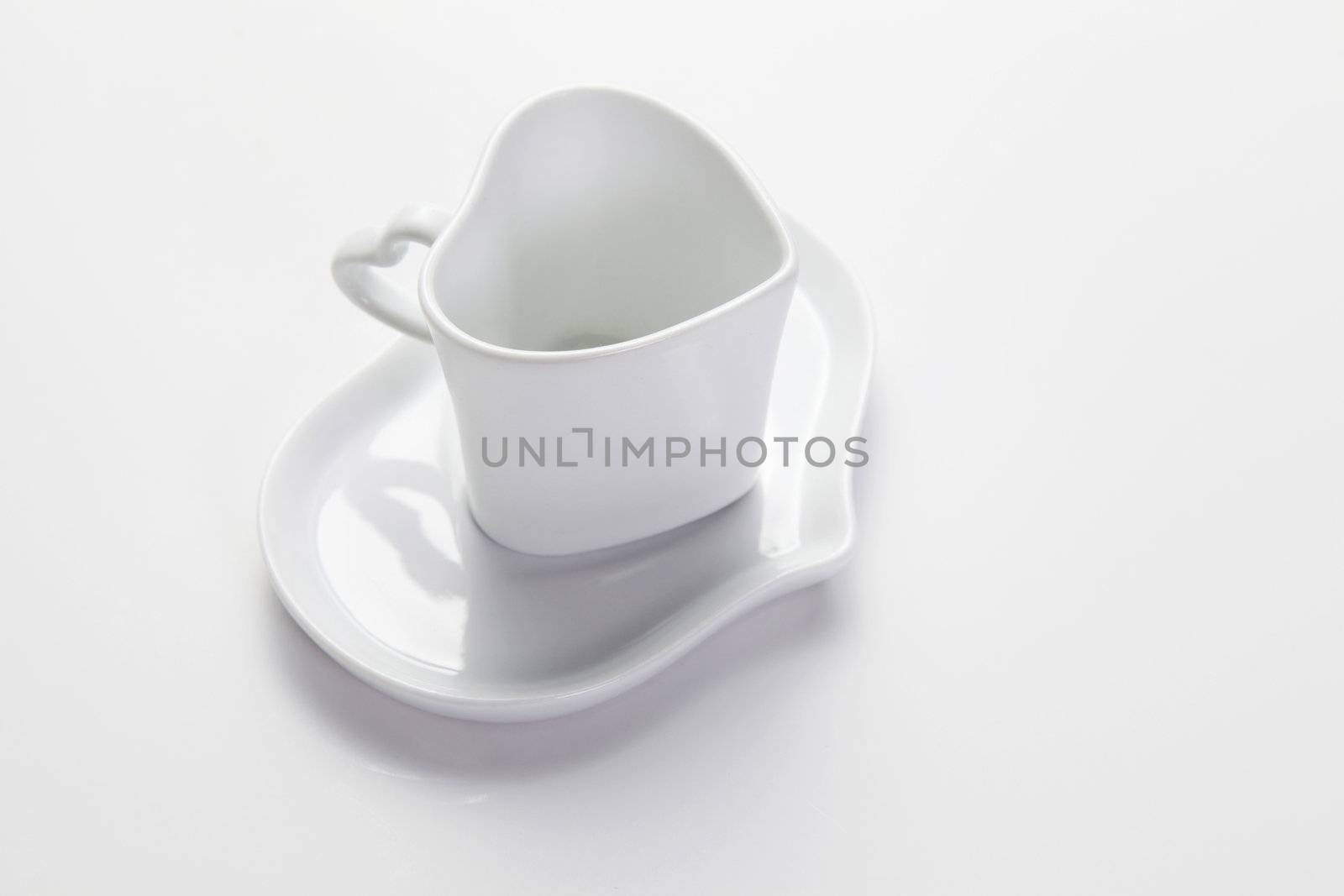 romance cup by eskaylim