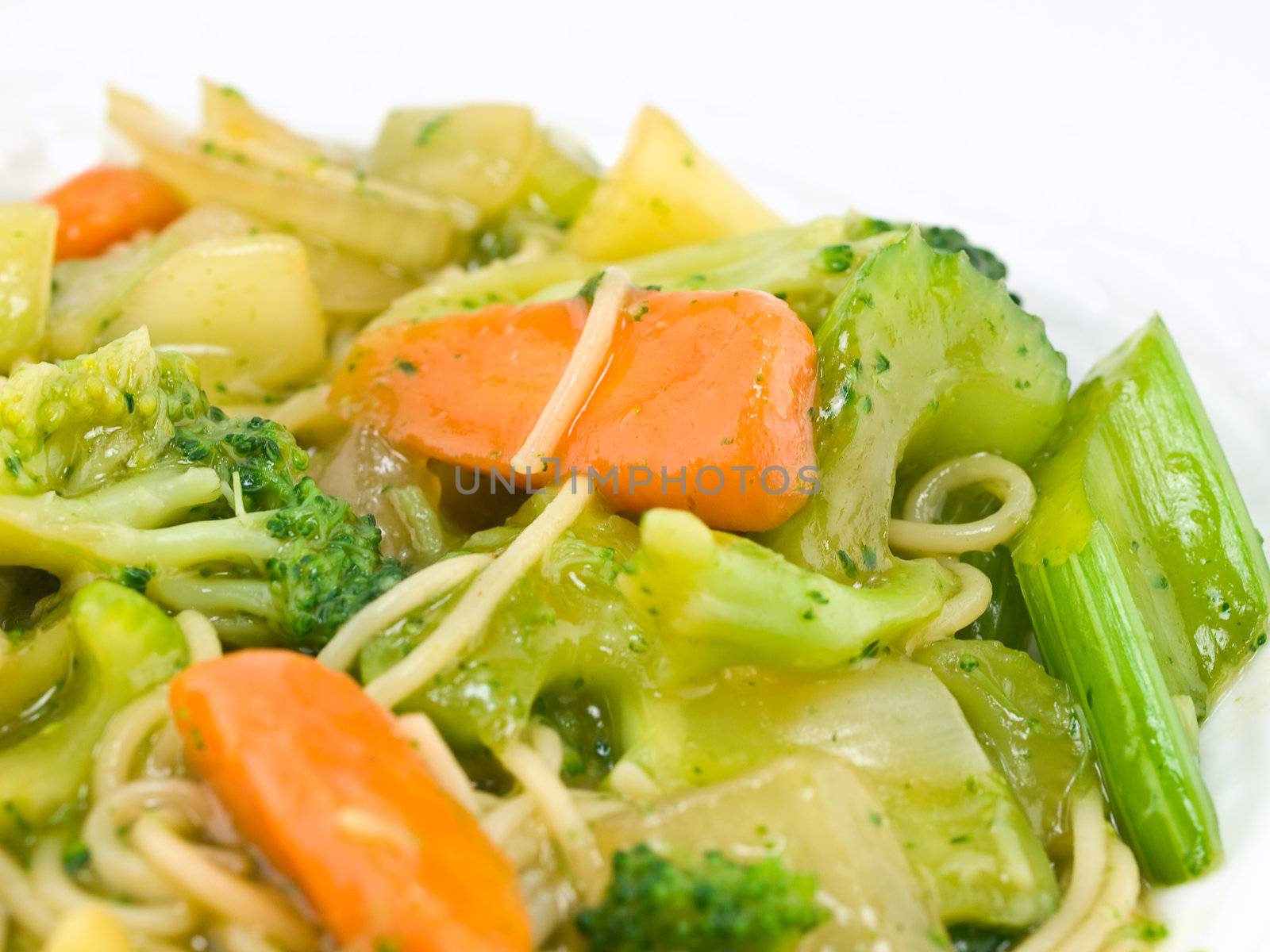 Stir Fried Vegetables and Noodles in a Light Sauce