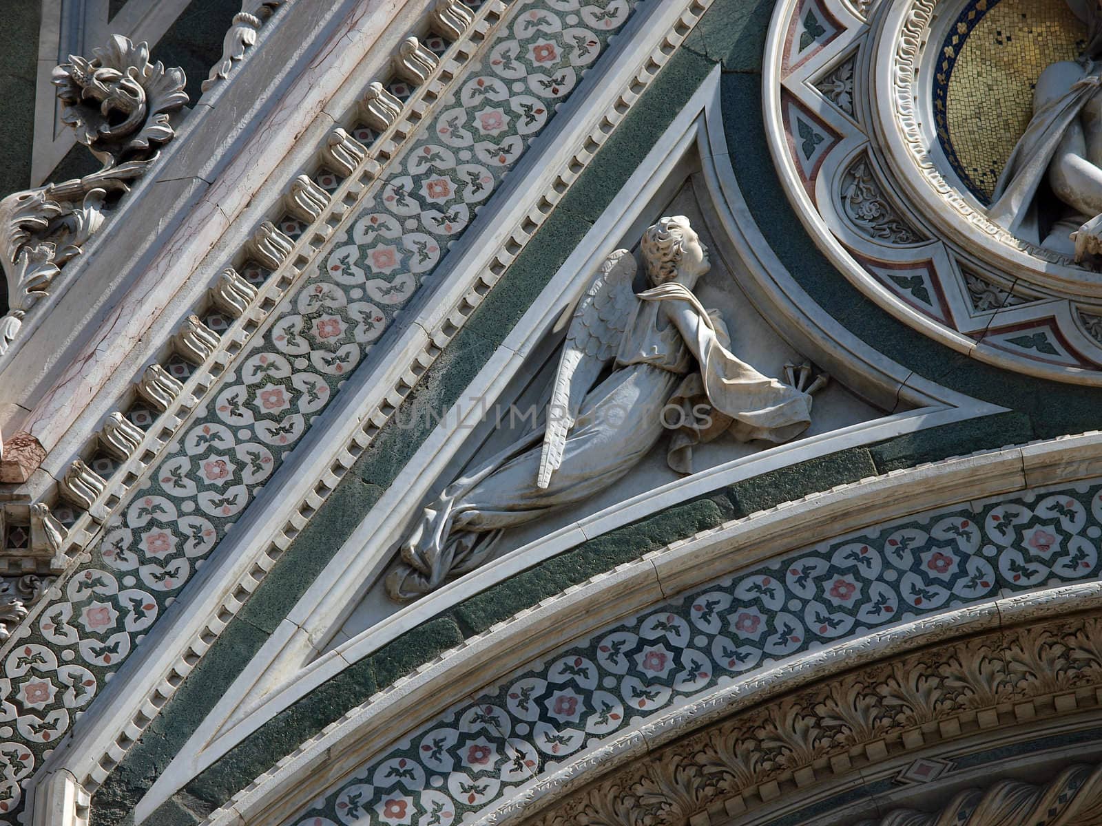 Florence - Reachness of details on the facade Duomo