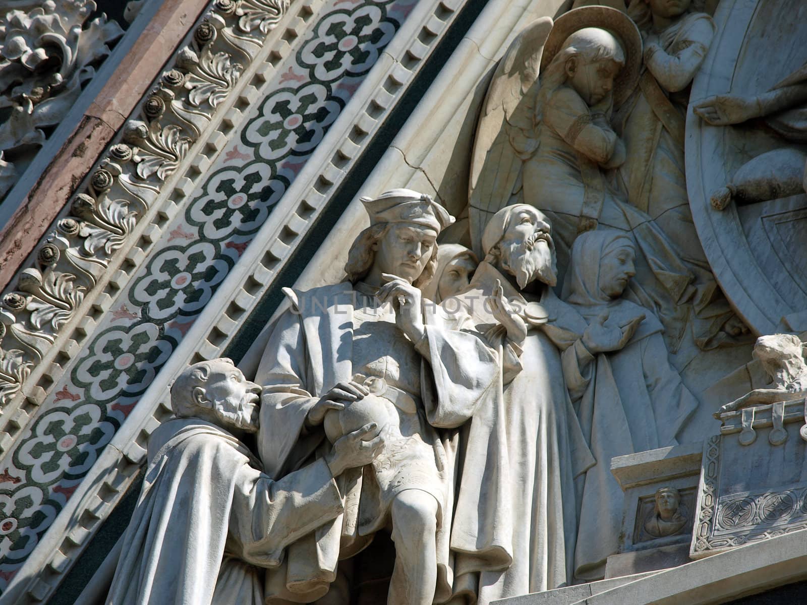 Florence - Reachness of details on the facade Duomo