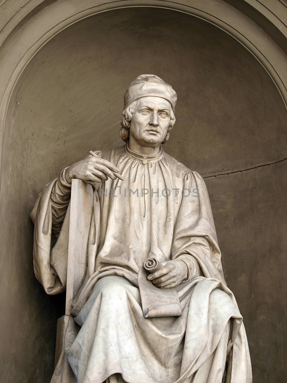 Statue of the famous architect Arnolfo di Cambio- Florence. Arnolfo di Cambio 1240 – 1300 was an Italian architect and sculptor.