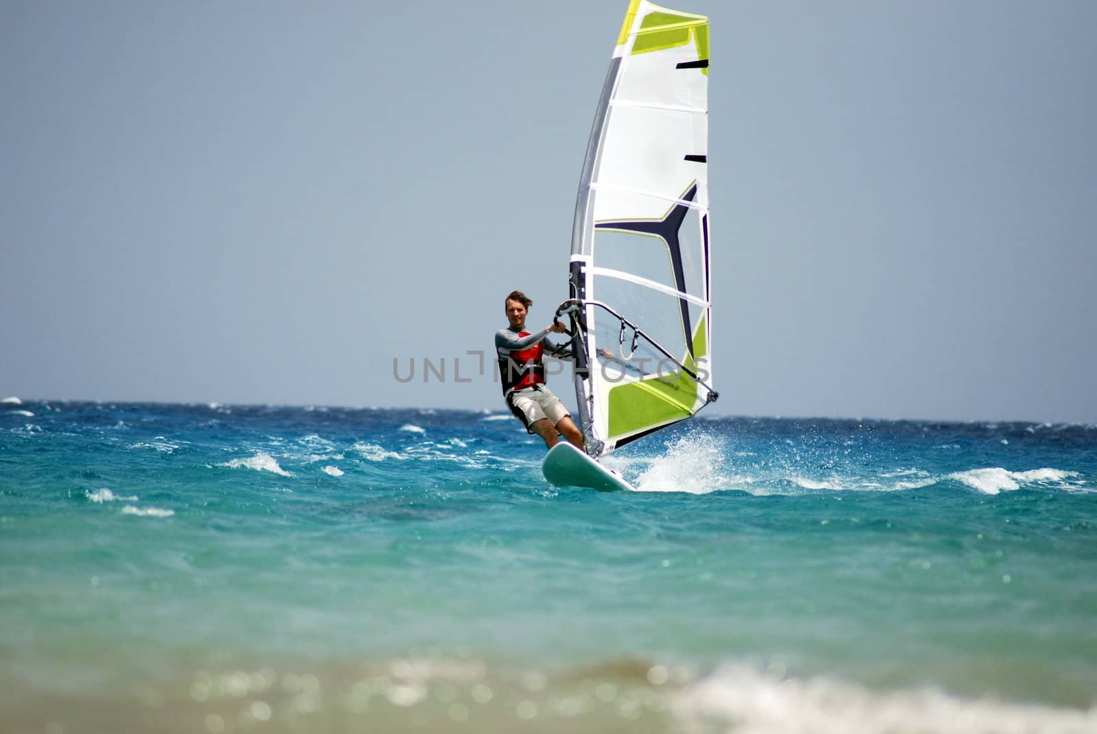 windsurfing  on the move  by svtrotof